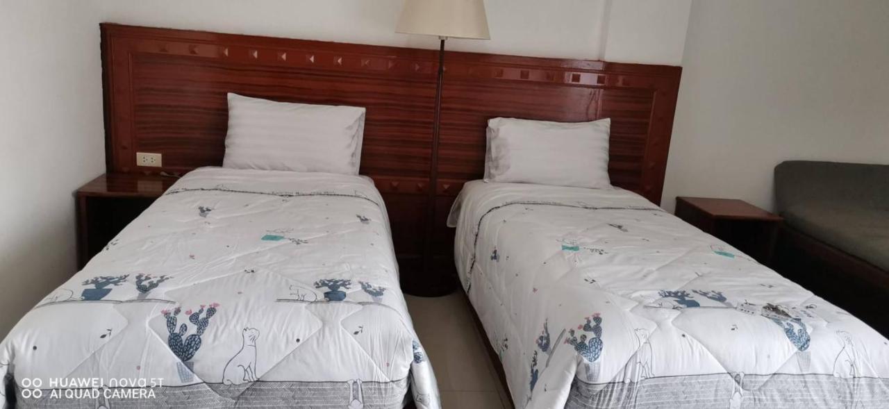 Sure Guesthouse Kamala Exteriér fotografie